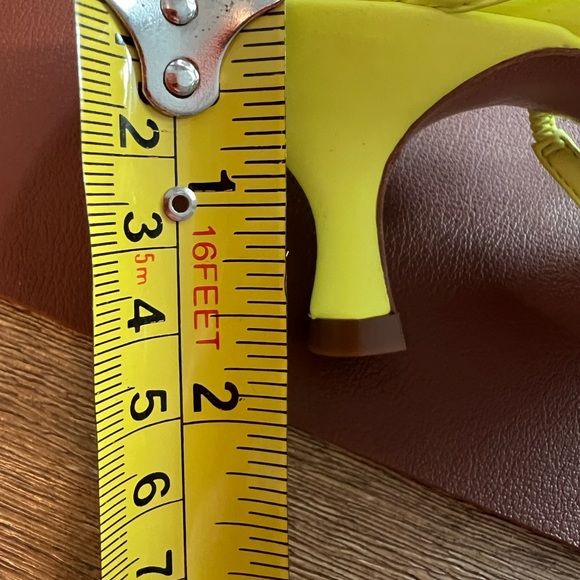 NEW Schutz Neon Yellow Kitten Heel Sandals - Picture 7 of 7